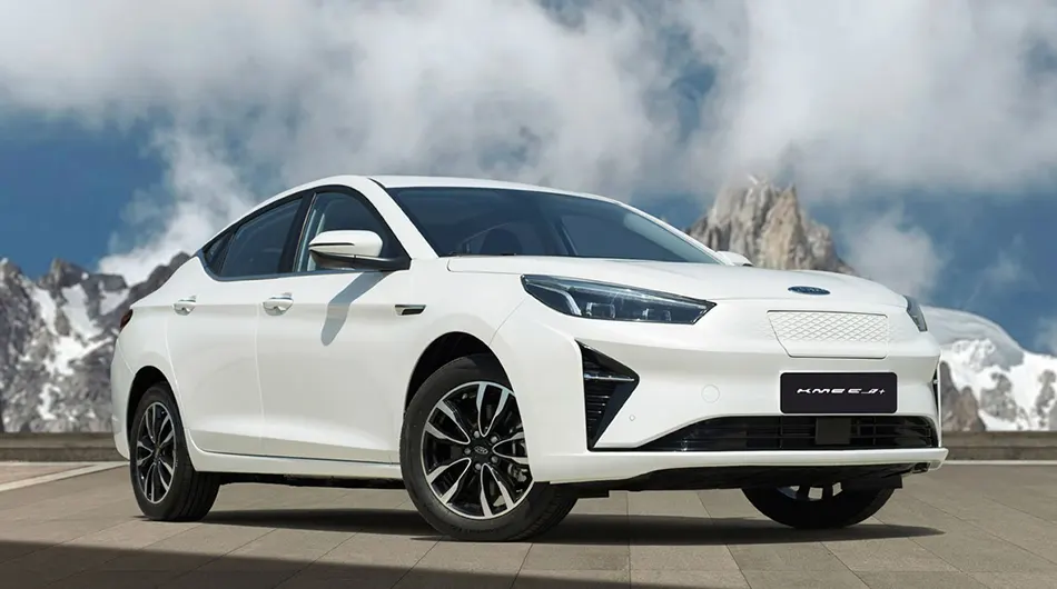 کی ام سی EJ7+