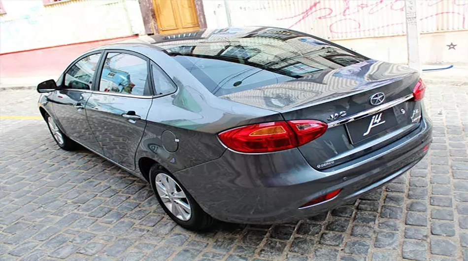 جک J4
