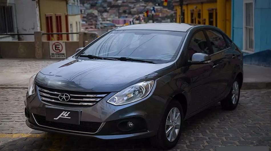 مقایسه جک J4 با کی ام سی J7